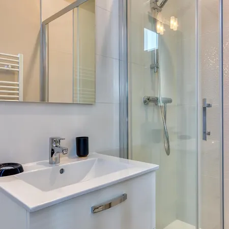 Lucile * : Joli Studio En Centre Apartment *